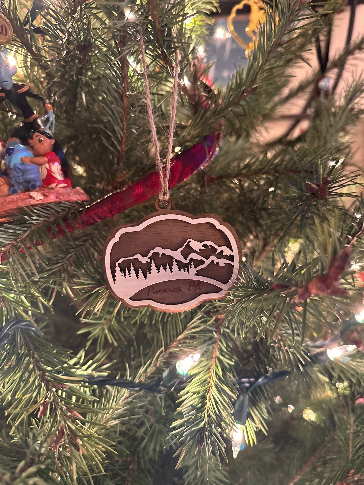 Poconos Mountain Ornamnet